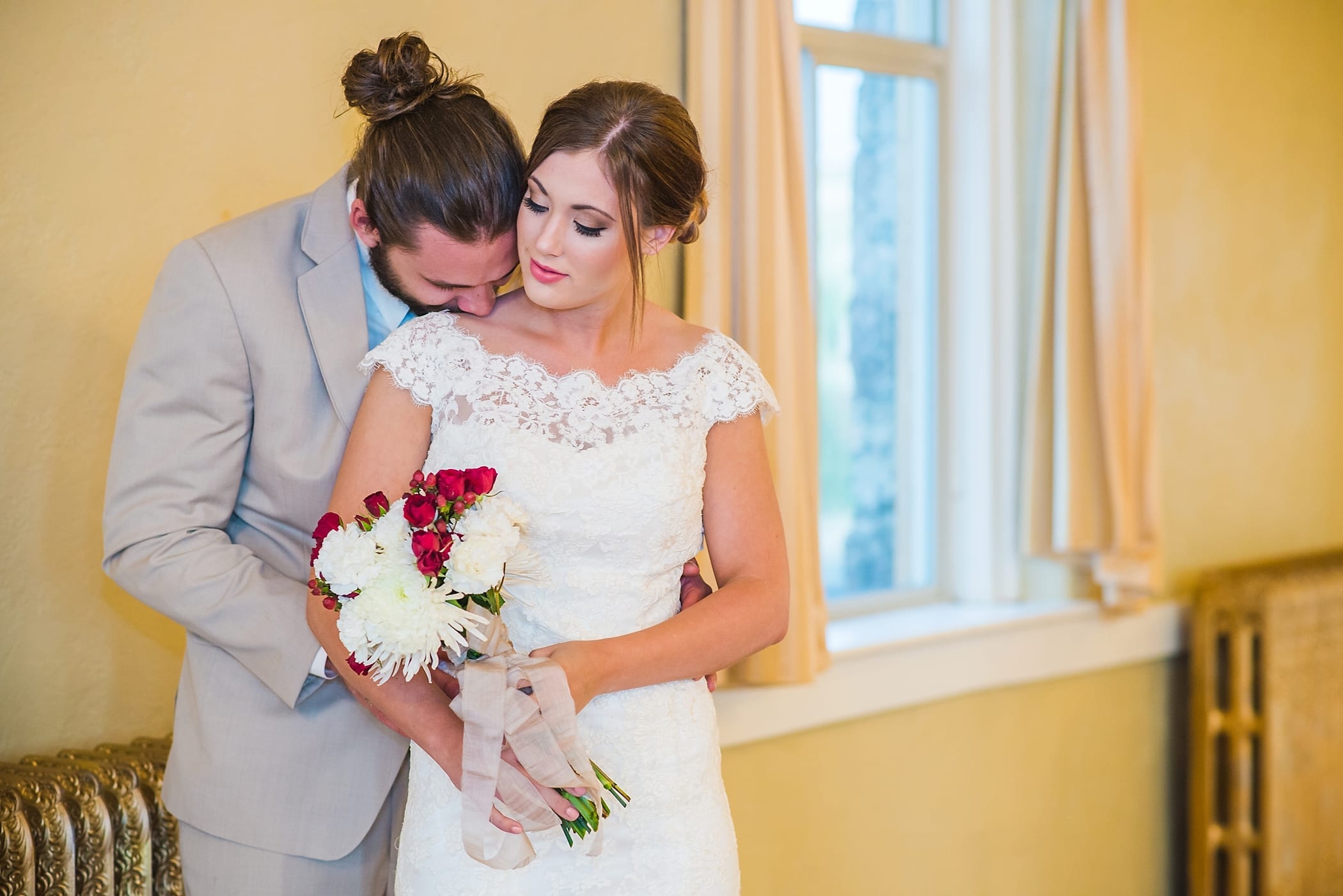 man-bun-wedding_0003