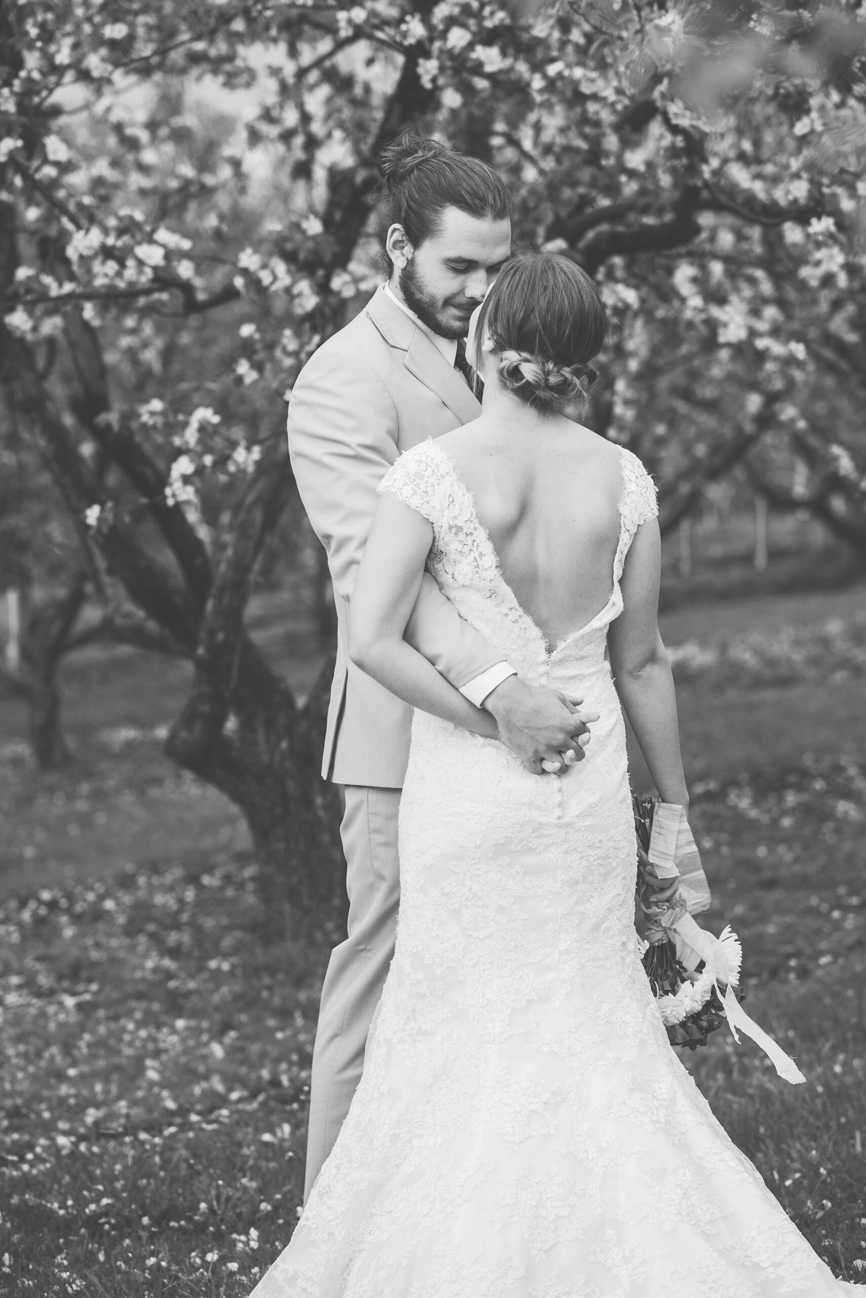 man-bun-wedding_0011