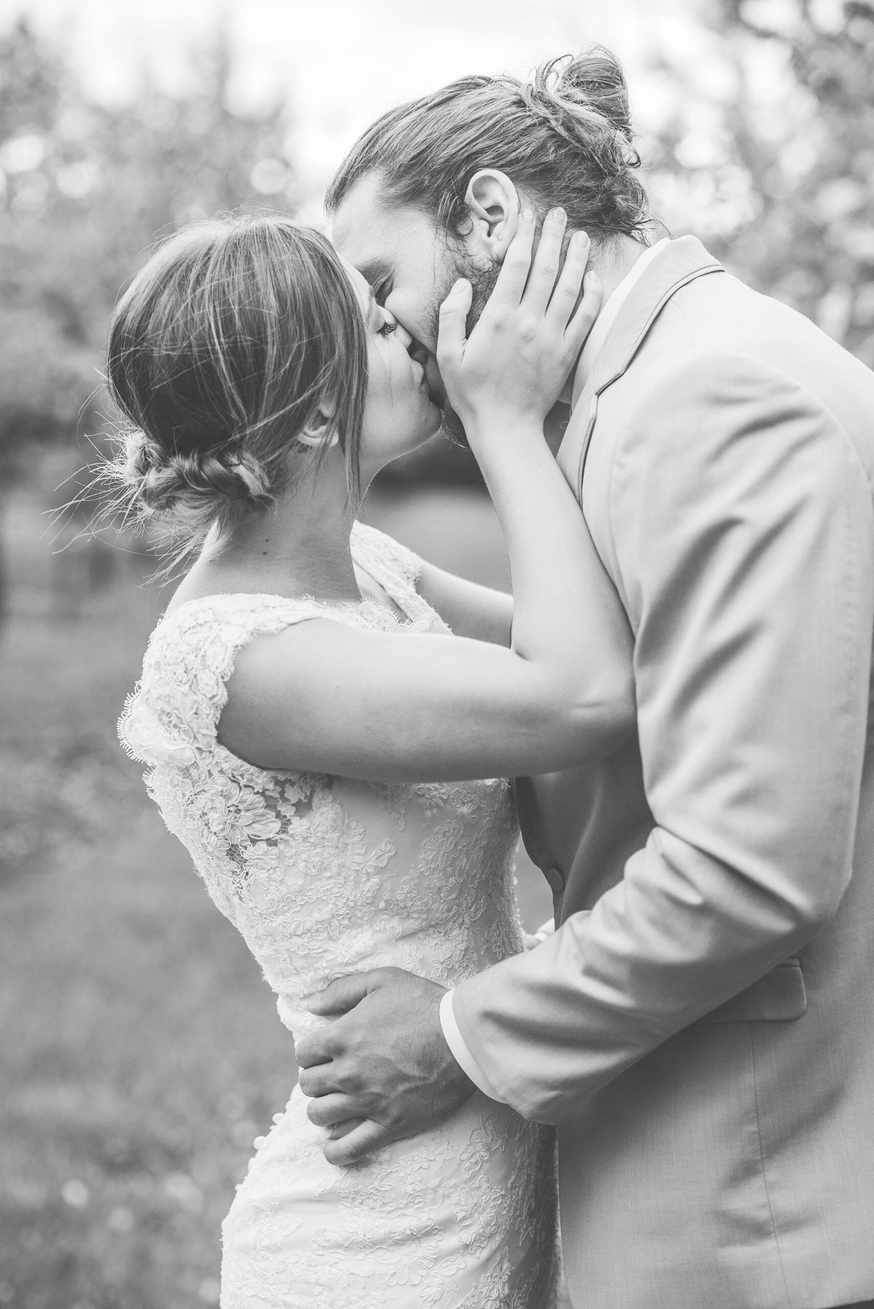 man-bun-wedding_0014