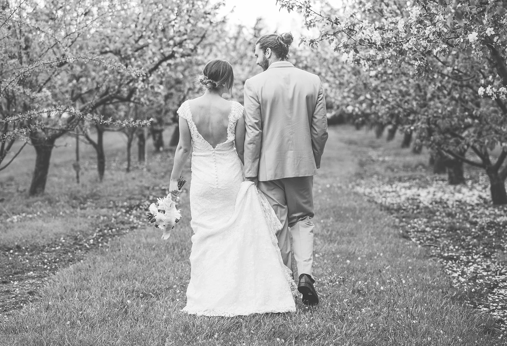 man-bun-wedding_0016