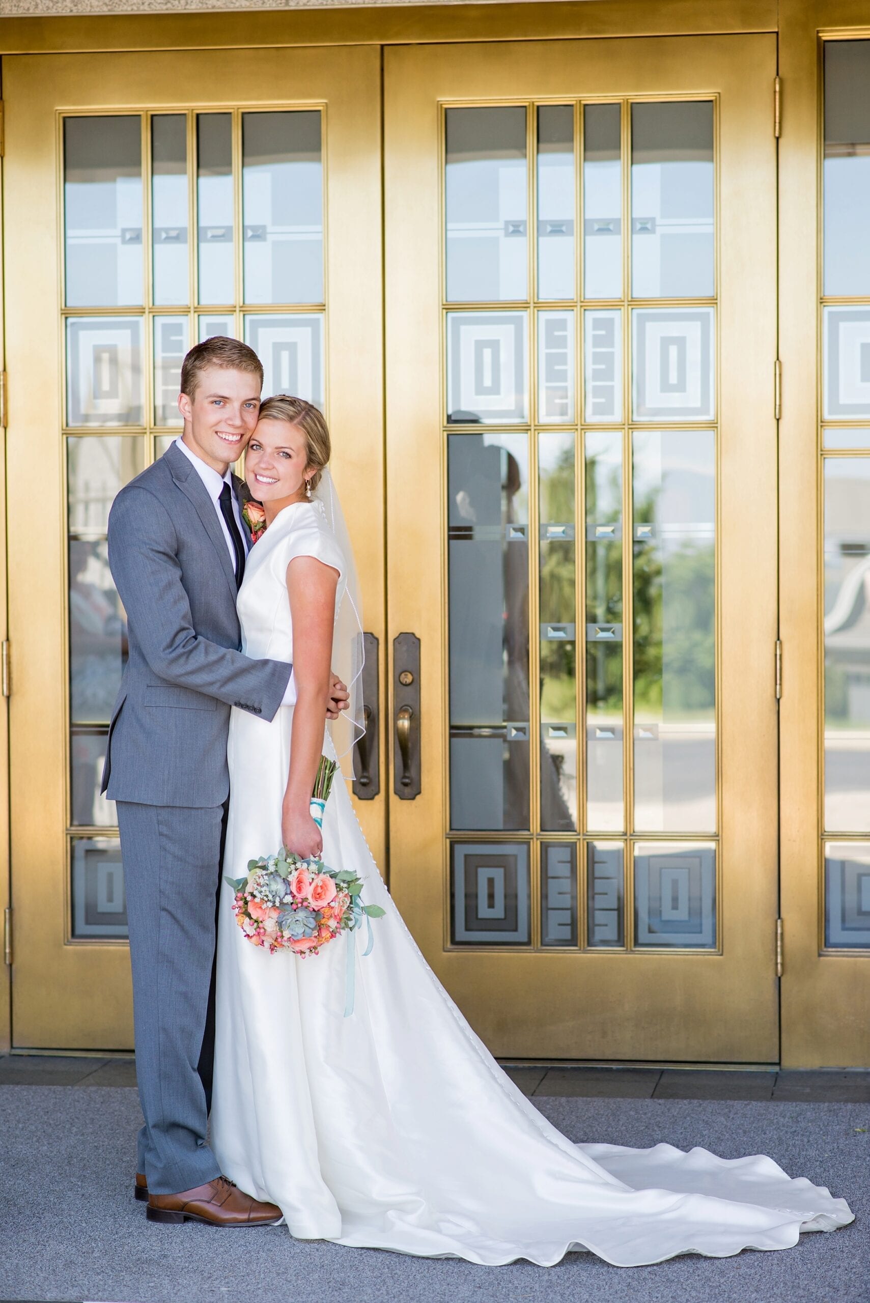 Draper LDS temple Wedding by Michelle & Logan Photo+Films