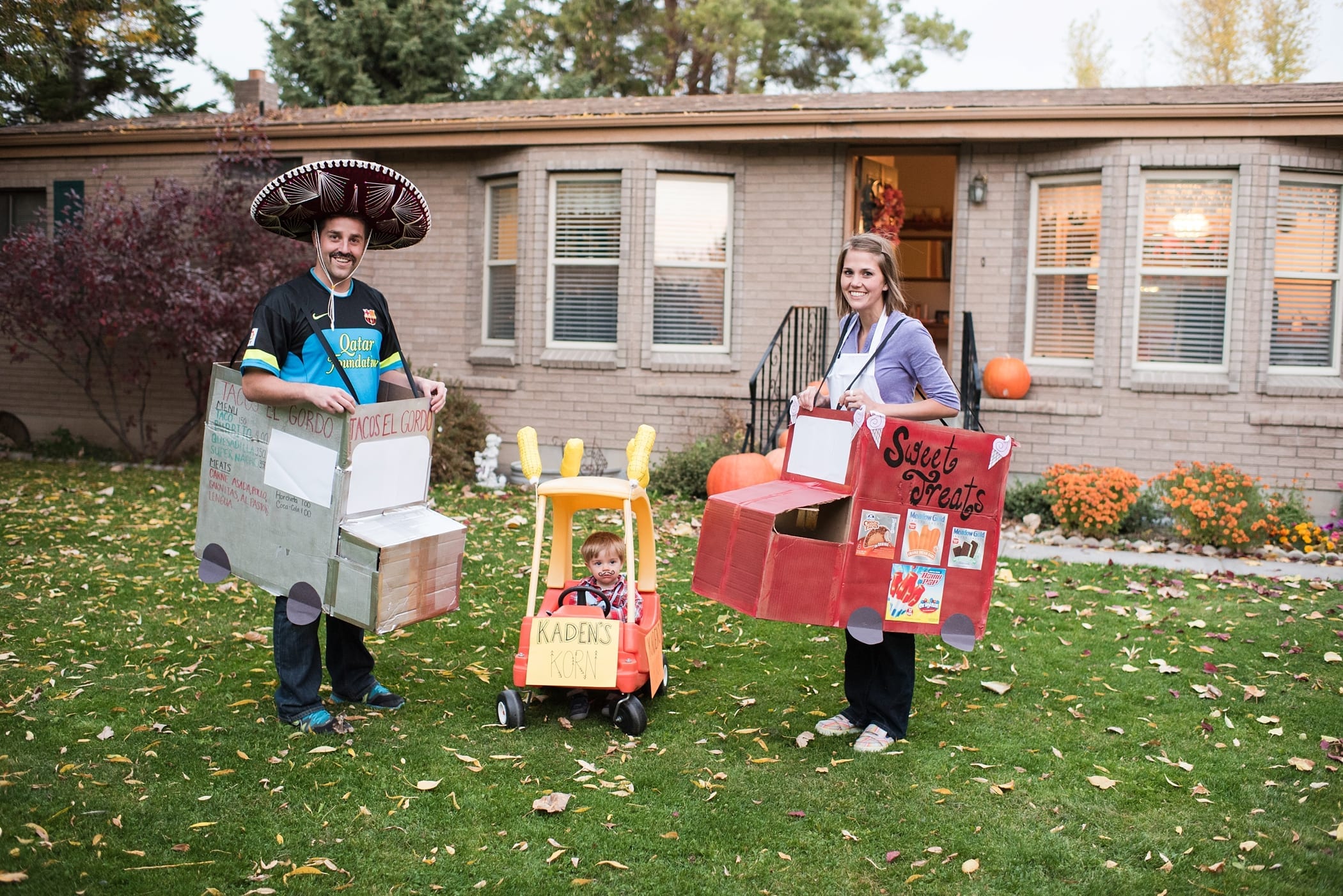 Unique Family Halloween Costumes- Taco Truck Halloween Costumes