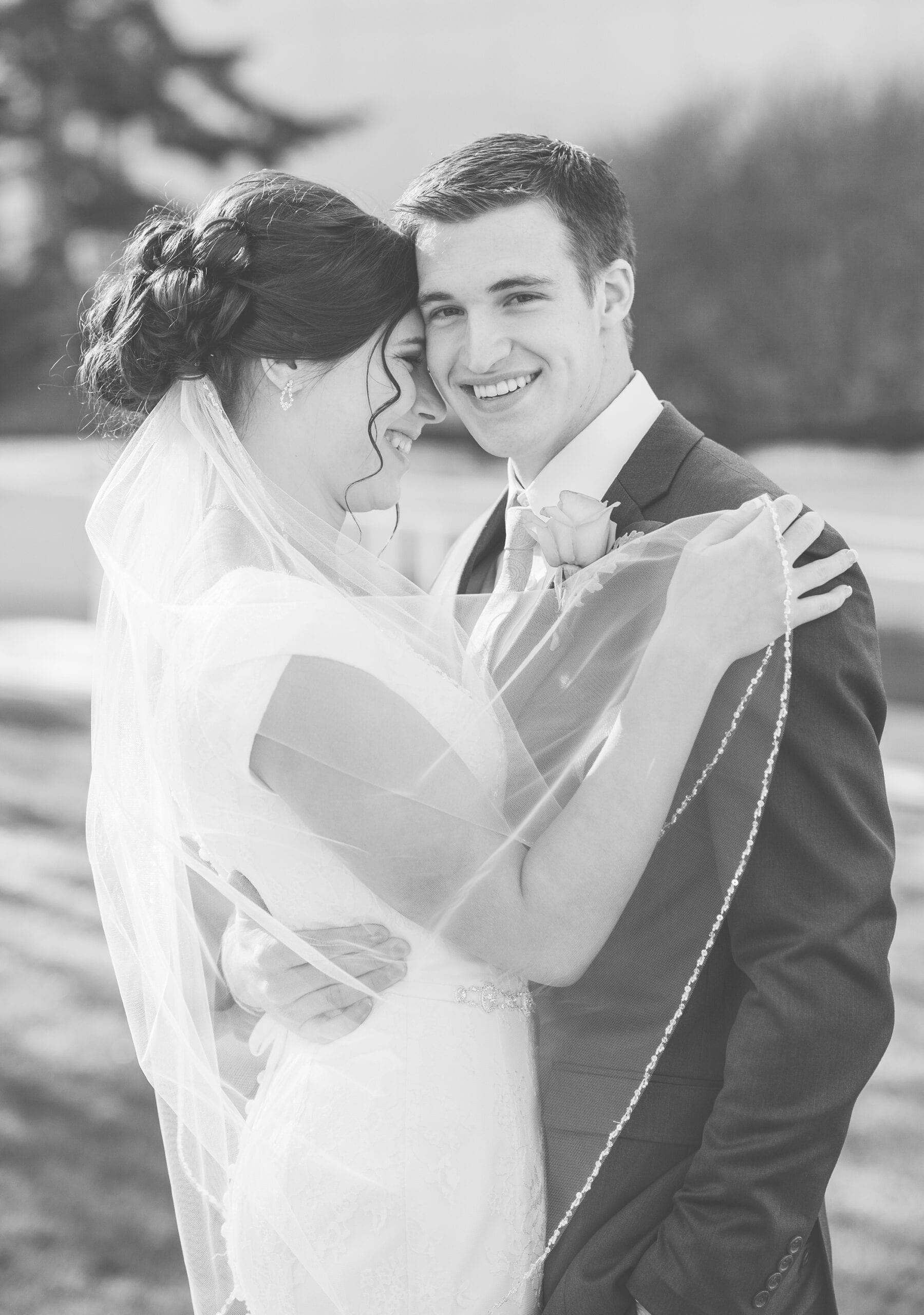 Bountiful Utah LDS Wedding by Michelle & Logan 