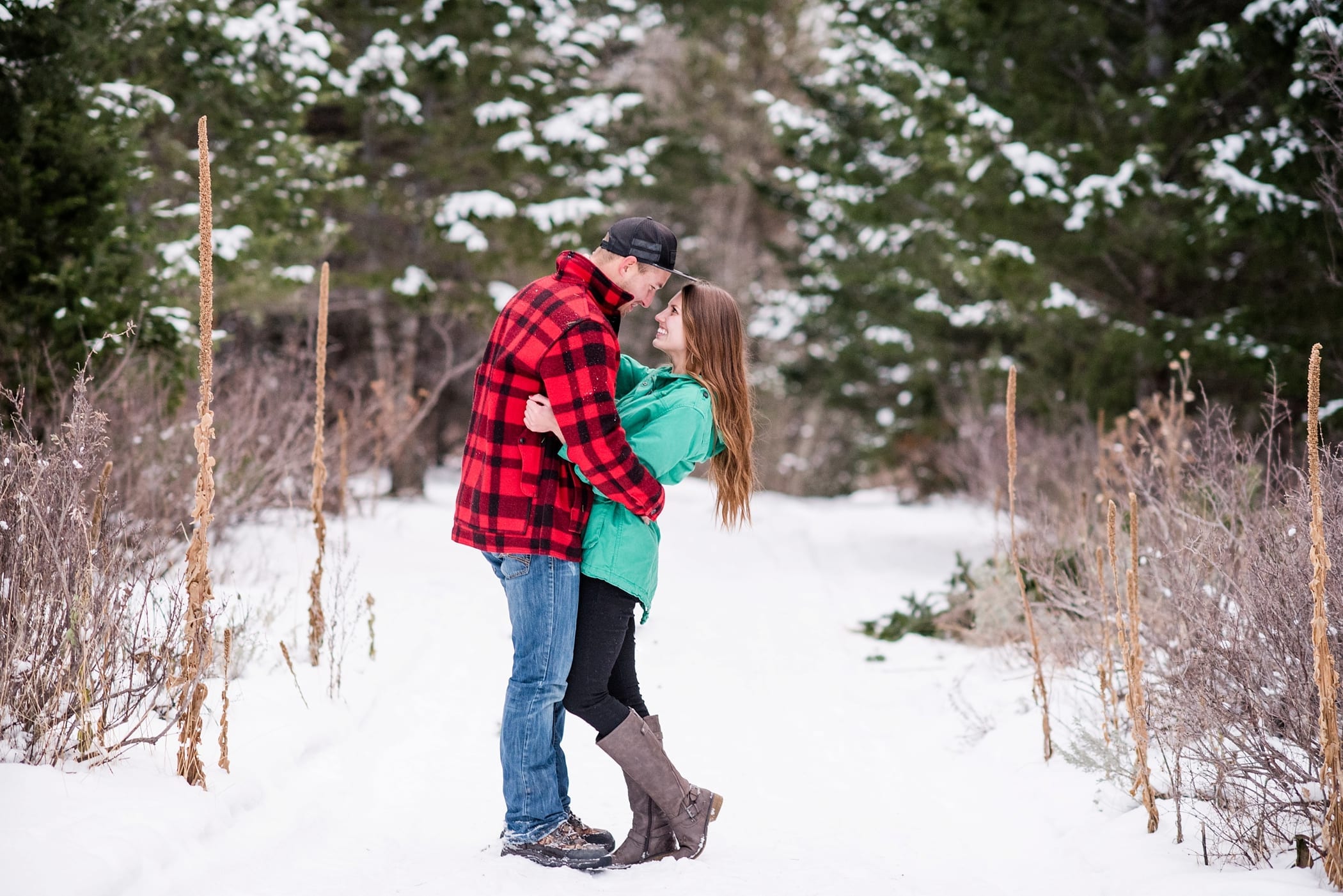 Cutting Down a Christmas Tree Anniversary Session by Michelle & Logan