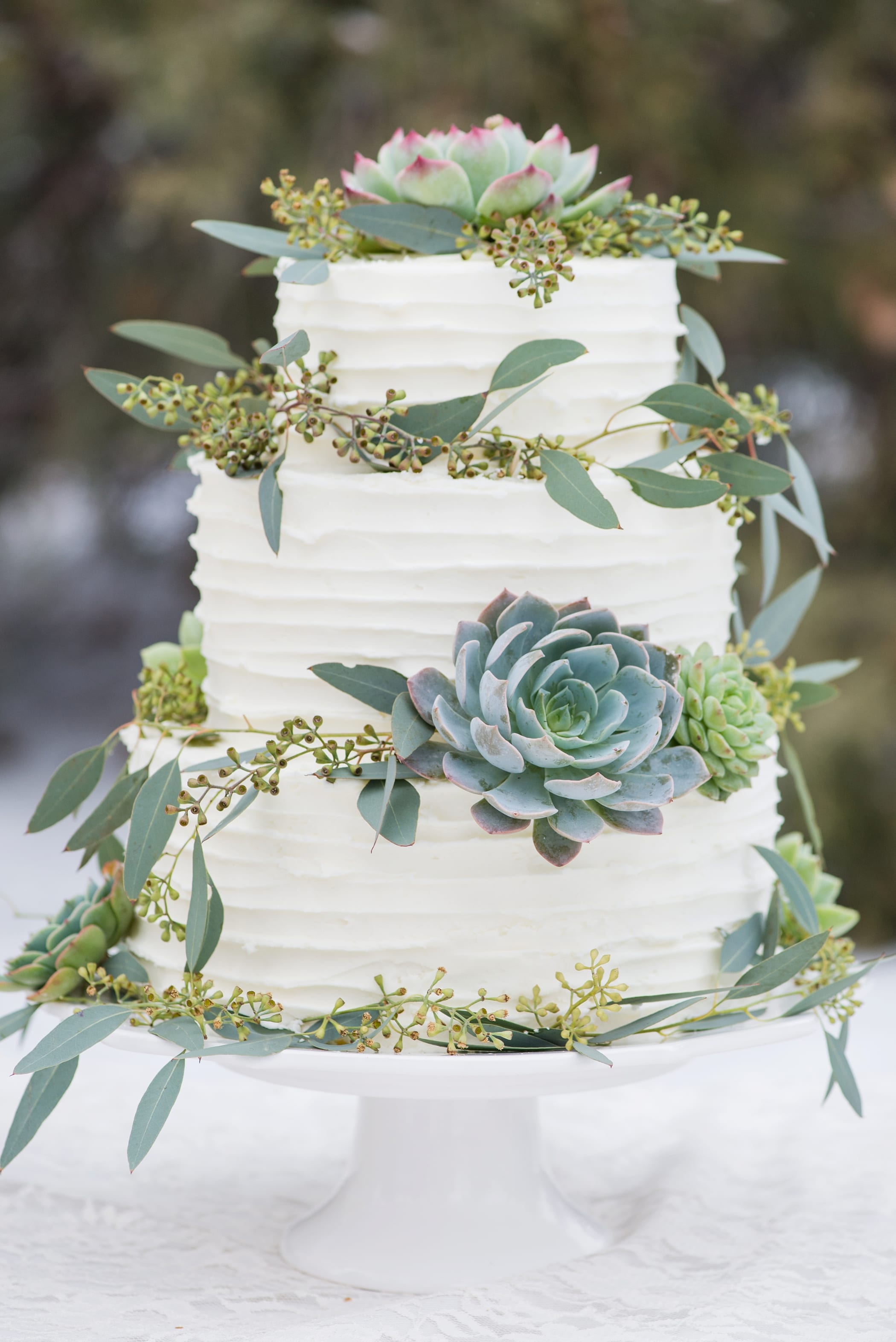Wedding Cake Inspiration by Michelle & Logan