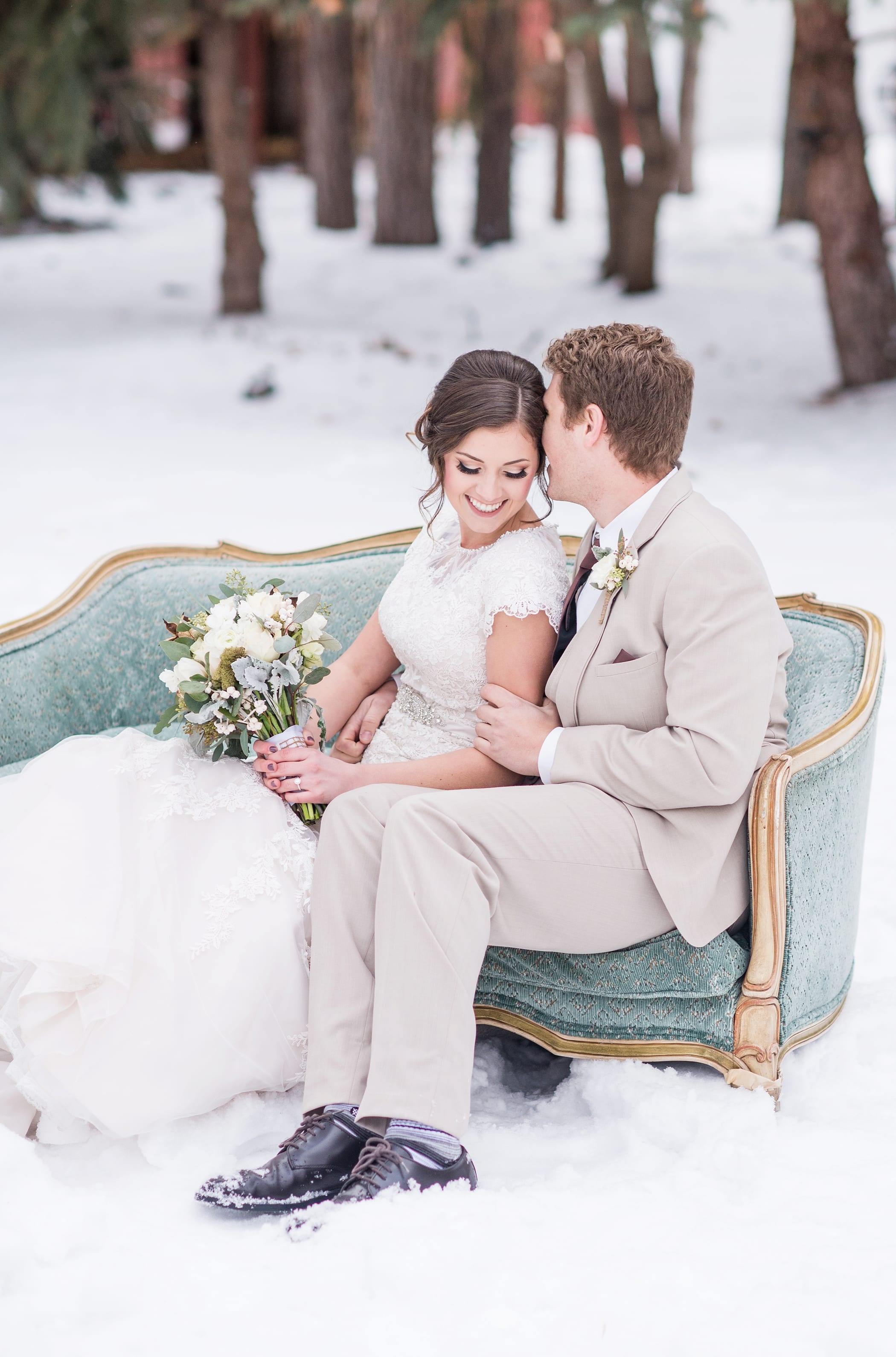 Romantic Idaho Winter Wedding by Michelle & Logan