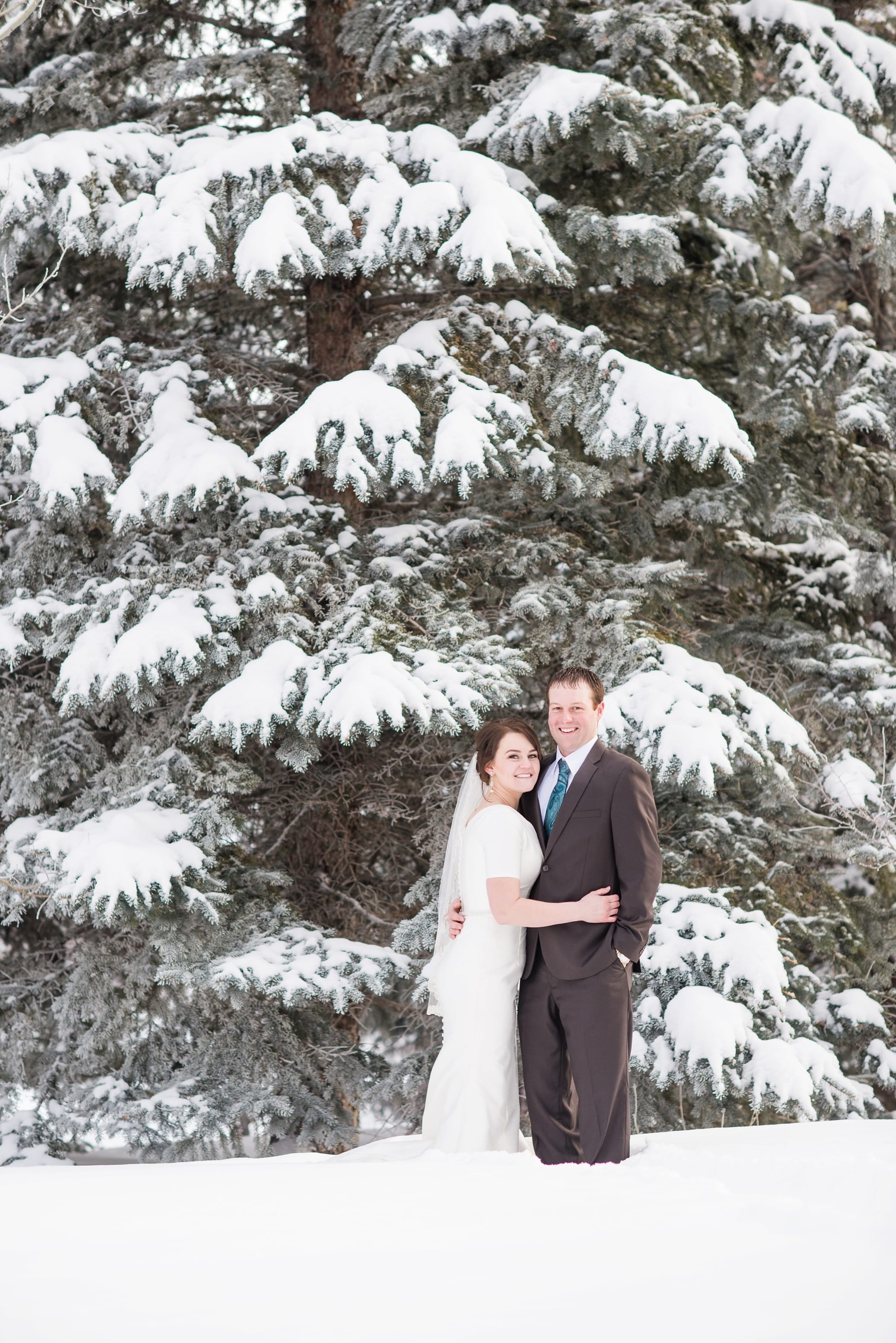 Rexburg Idaho LDS Temple bridal session in the winter by Michelle & Logan