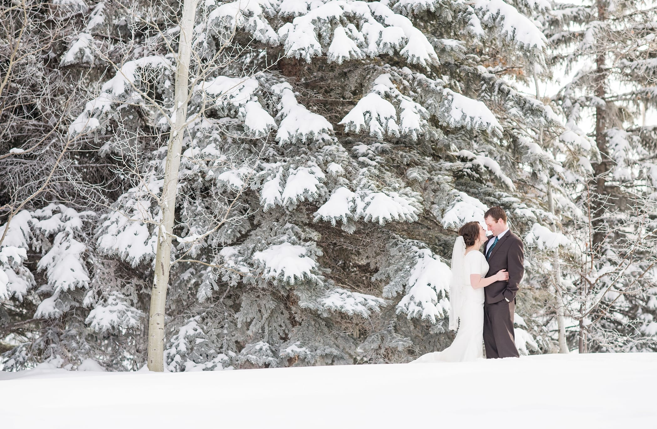 Rexburg Idaho LDS Temple bridal session in the winter by Michelle & Logan