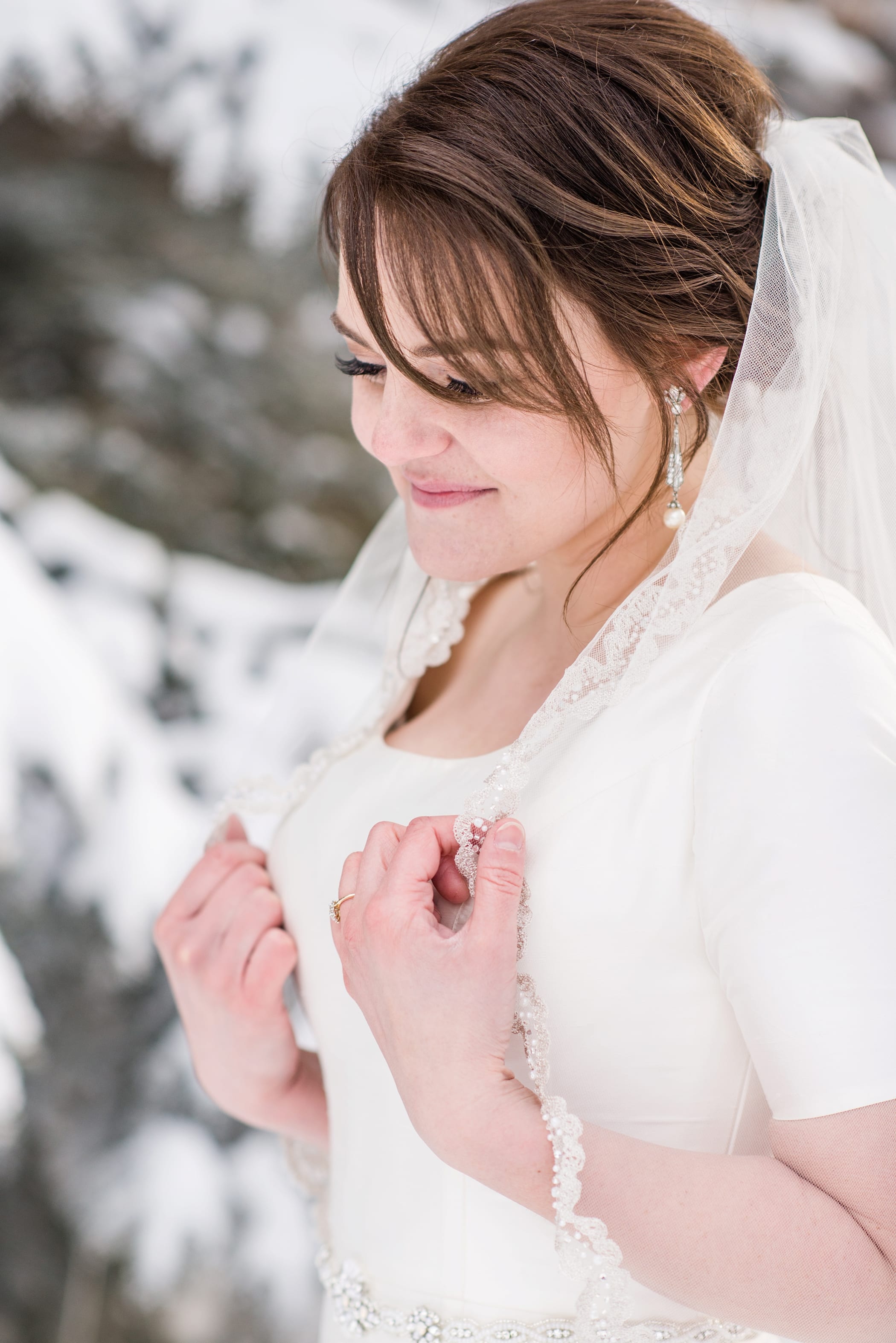 Rexburg Idaho LDS Temple bridal session in the winter by Michelle & Logan