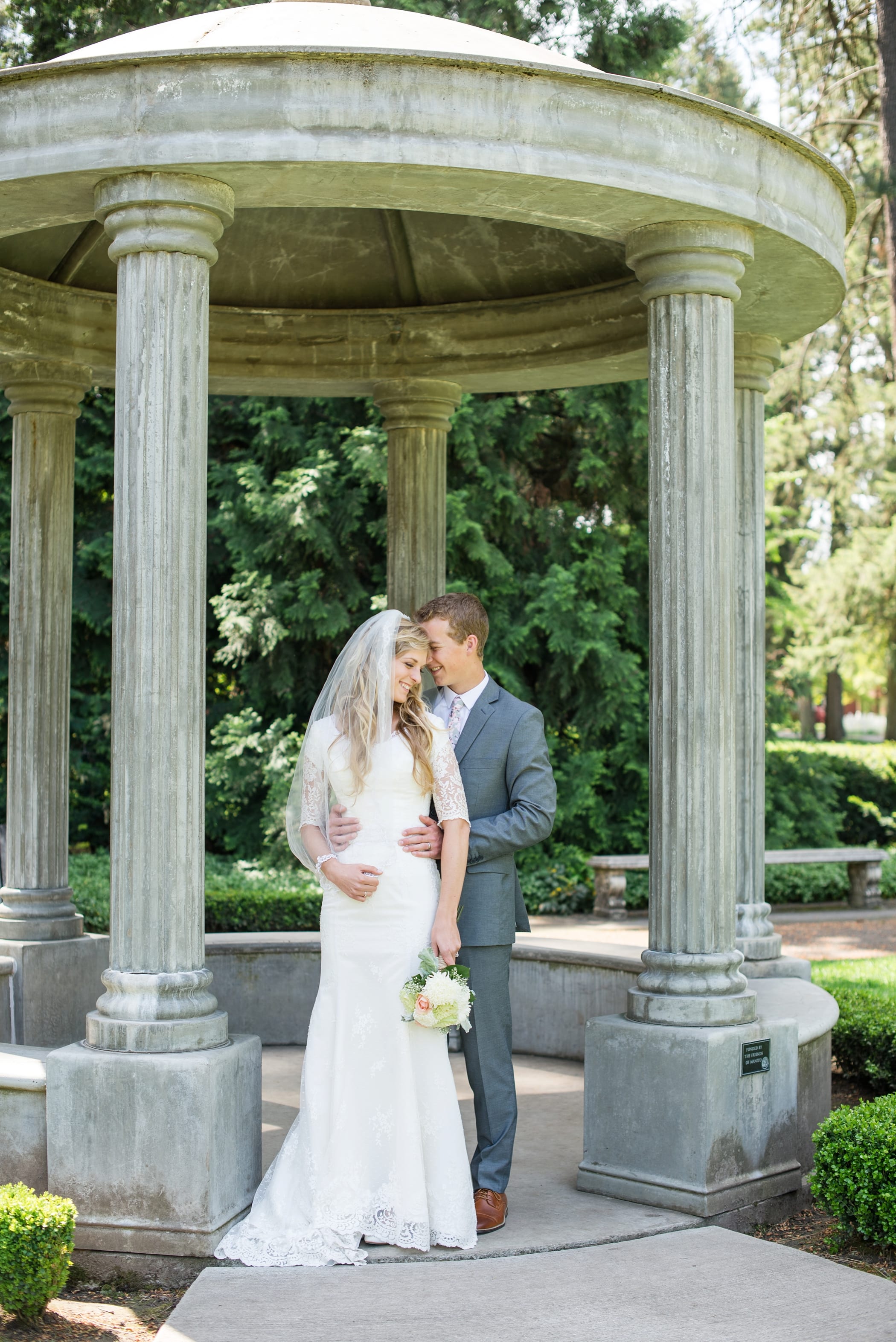 Coeur d'Alene Idaho Wedding Photographers Michelle & Logan