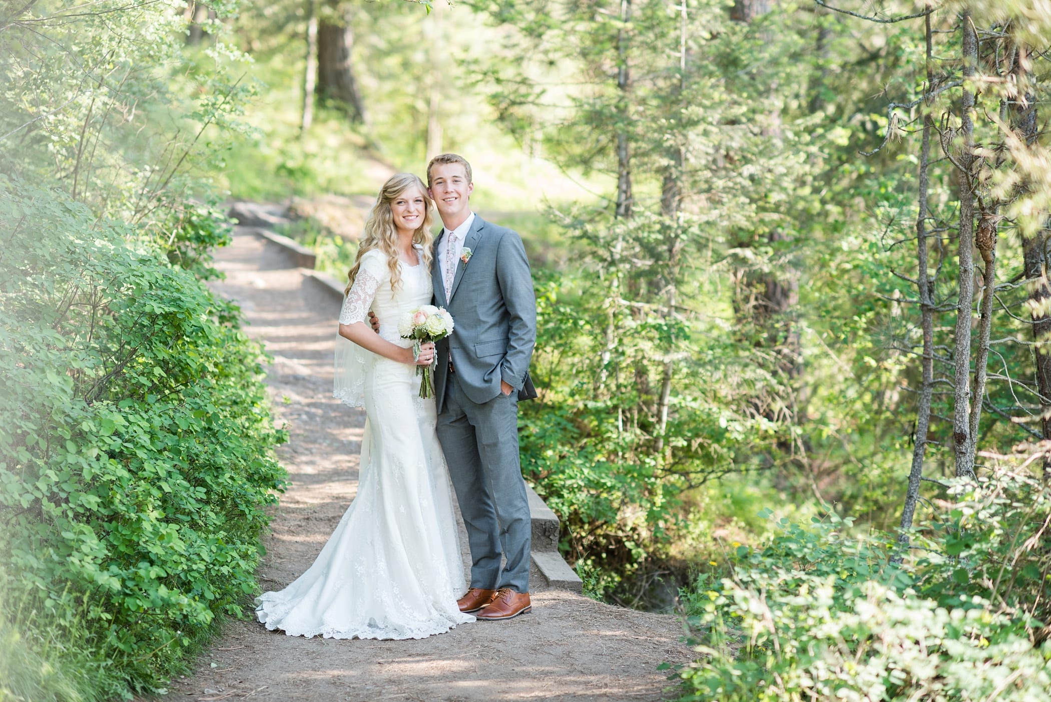 Coeur d'Alene Idaho Wedding Photographers Michelle & Logan