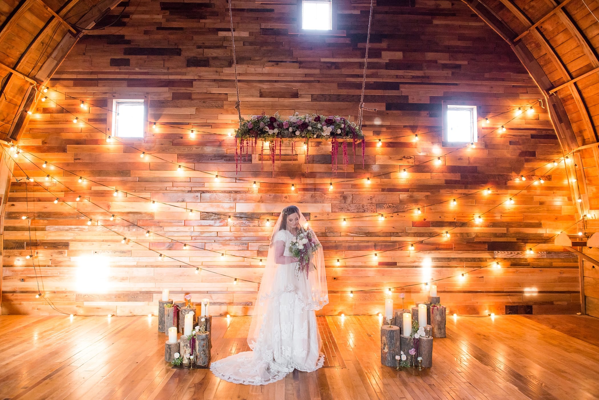 Romantic Barn Wedding Styled Shoot by  Michelle & Logan