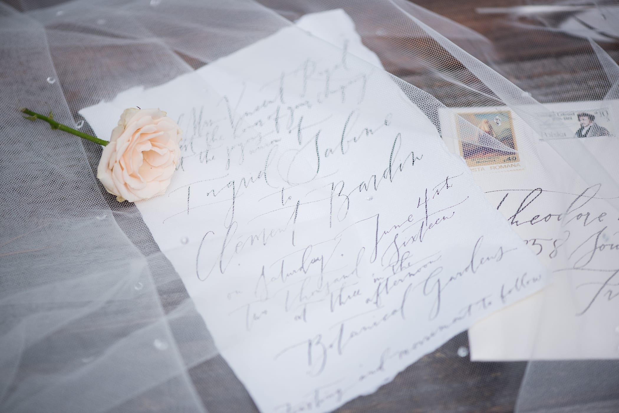 Idaho Mountain Outdoor Fall Wedding Details