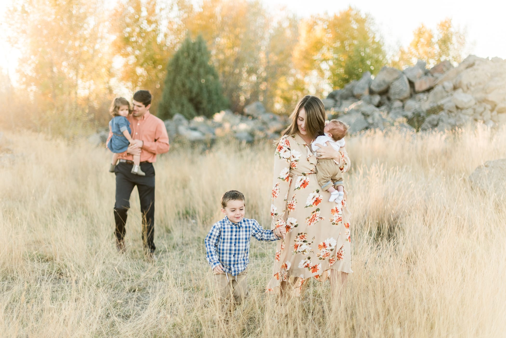 What to wear for family photos in the fall photo
