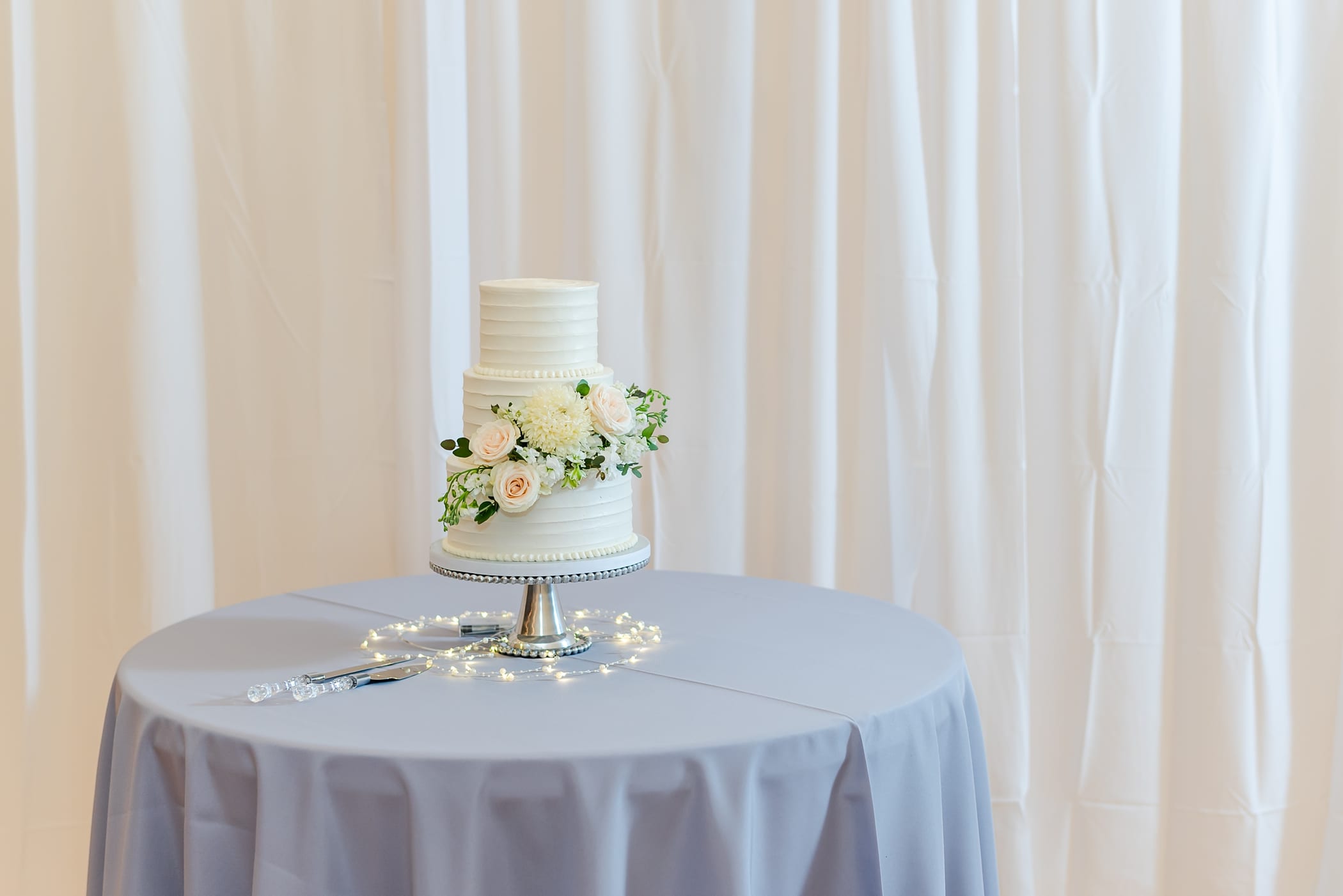 Simple three tier wedding cake inspiration