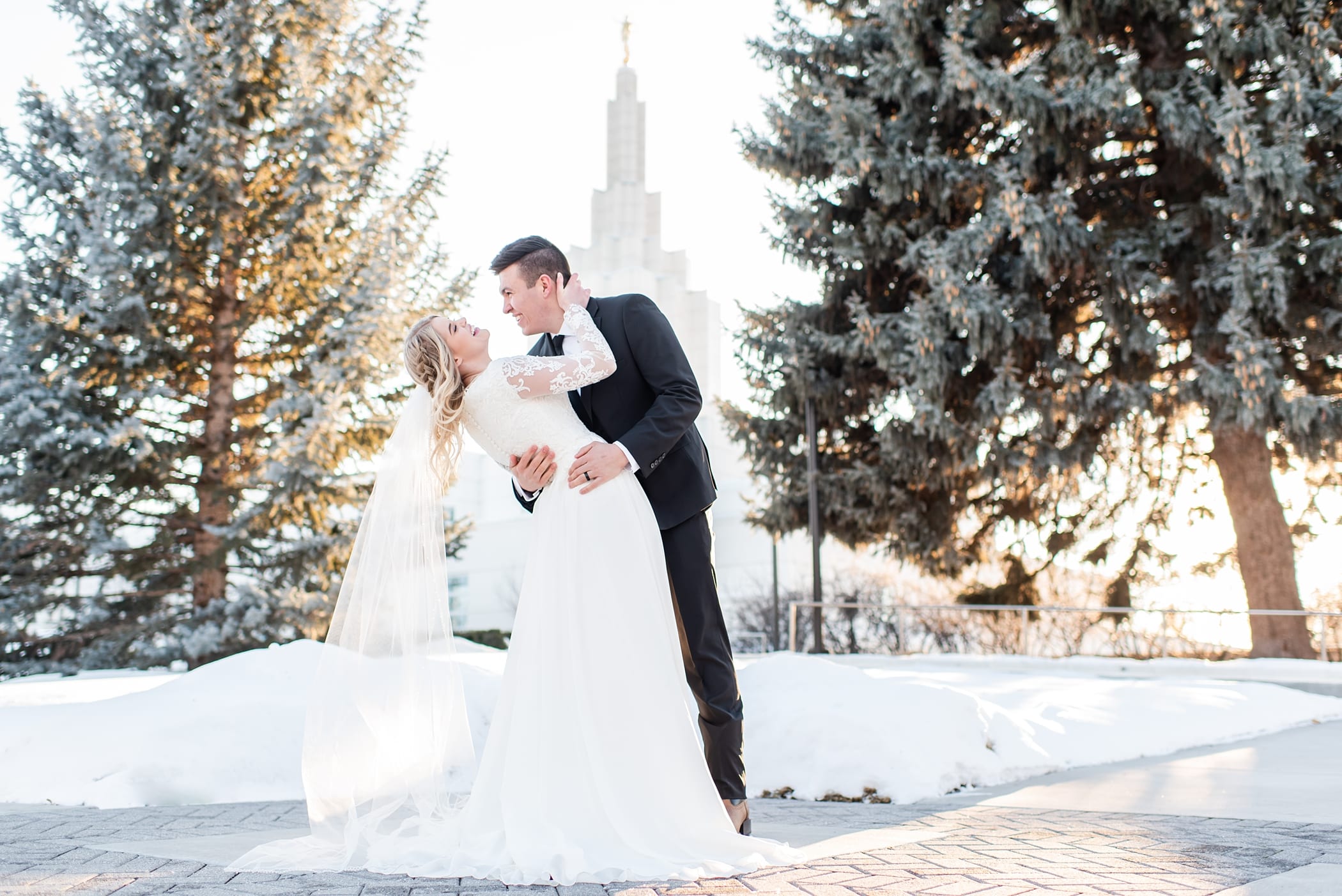 Idaho Falls Temple bridal session and first look
