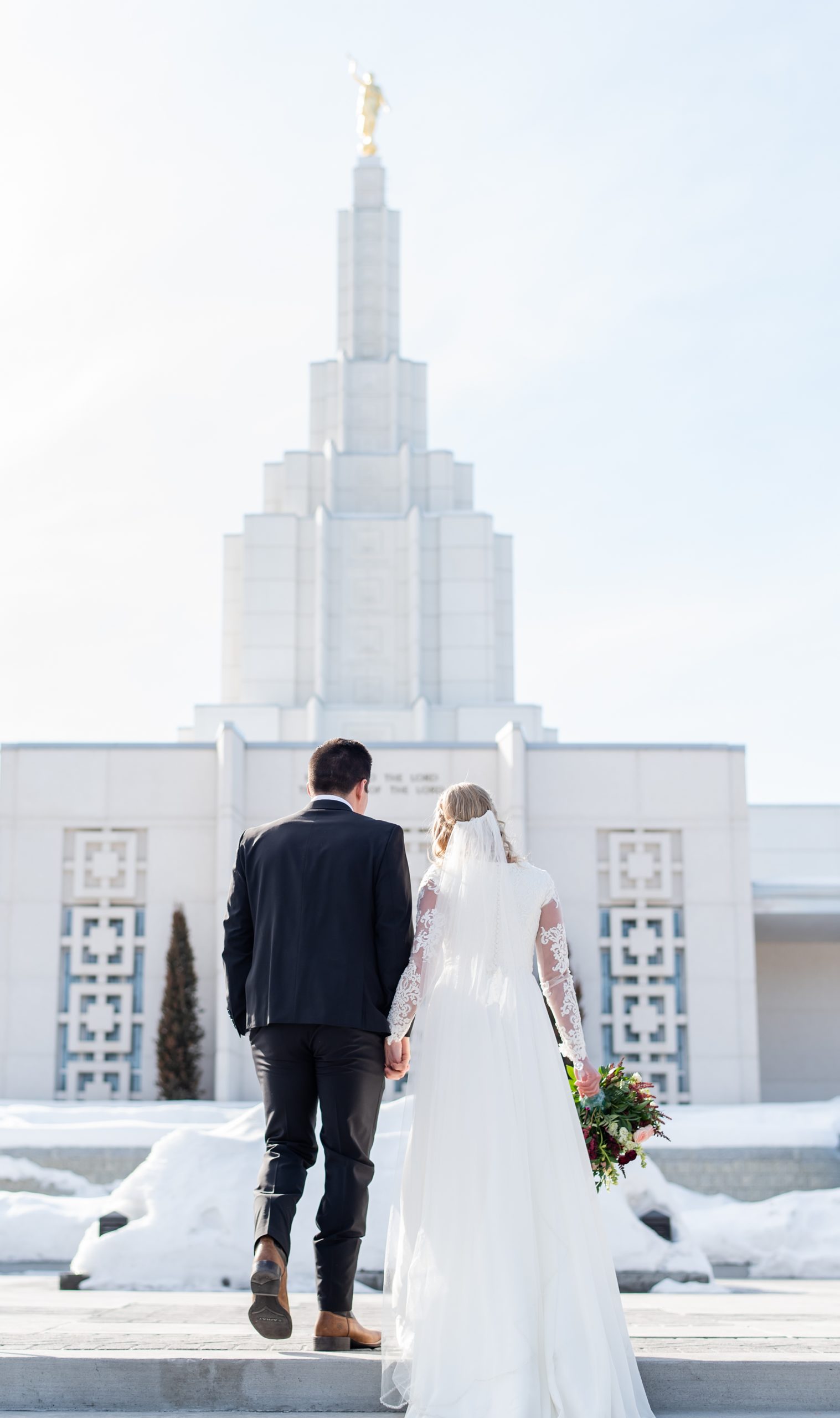 Idaho Falls Temple Winter wedding